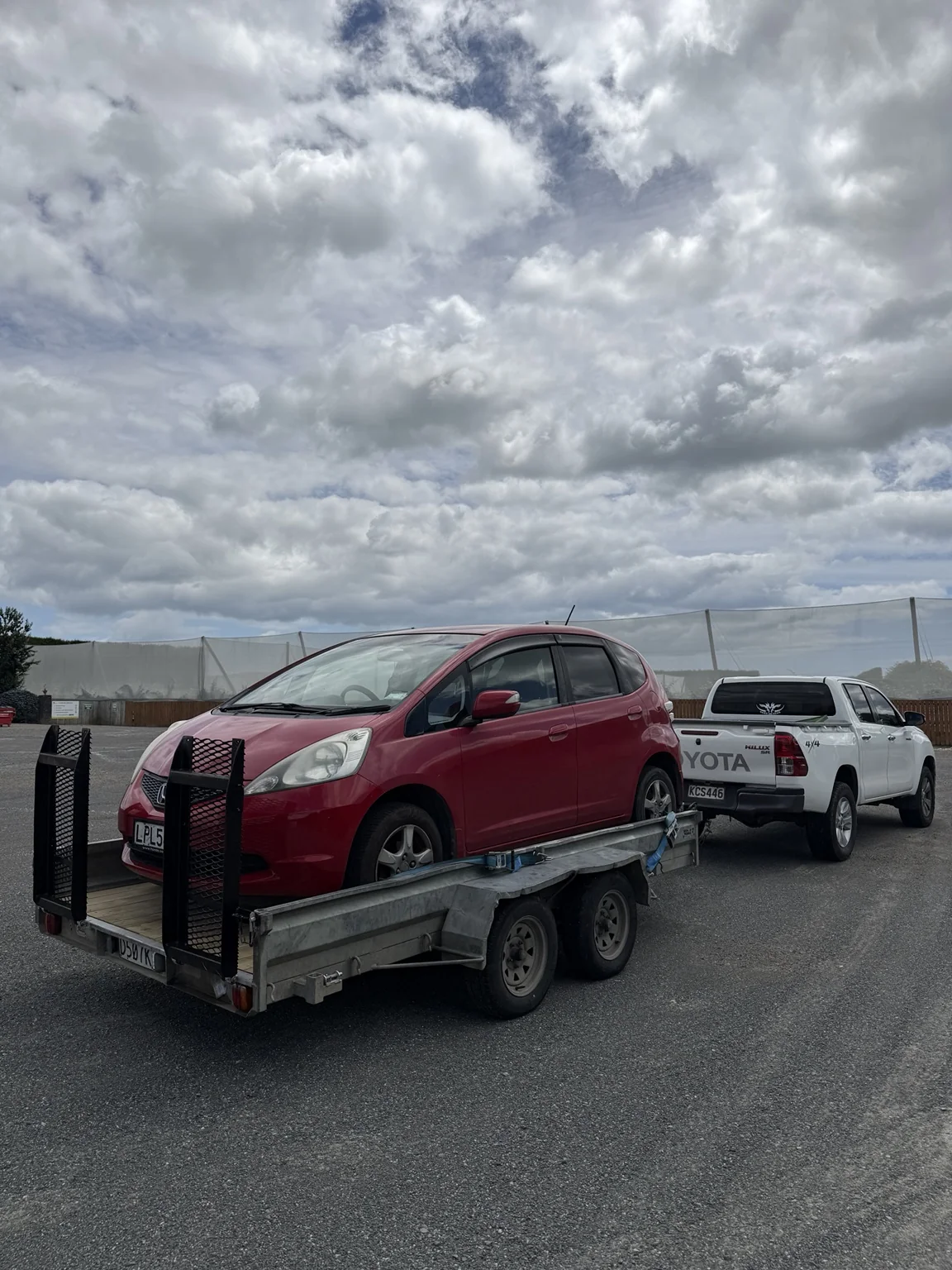 Ute & Trailer Co. vehicle & machinery transport job
